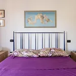 Apartment Lucherini 12 - Grande Centro