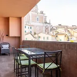 Apartment Lucherini 12 - Grande Centro