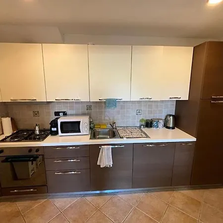 Lucherini 12 - Grande Centro Apartamento *