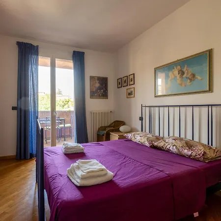 Lucherini 12 - Grande Centro Lejlighed *